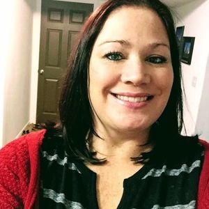 Meet your Posher, Stefanie